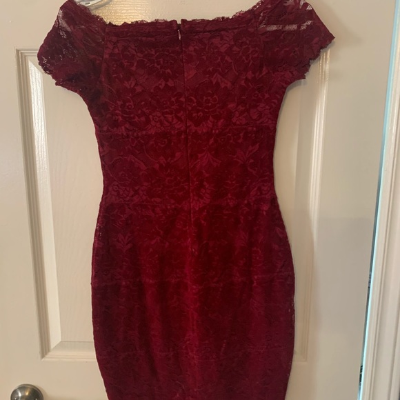 Dress - Picture 1 of 3